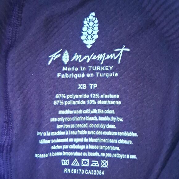 Womens FREE PEOPLE  COMPRESSION LEGGINGS. XS - Picture 8 of 8